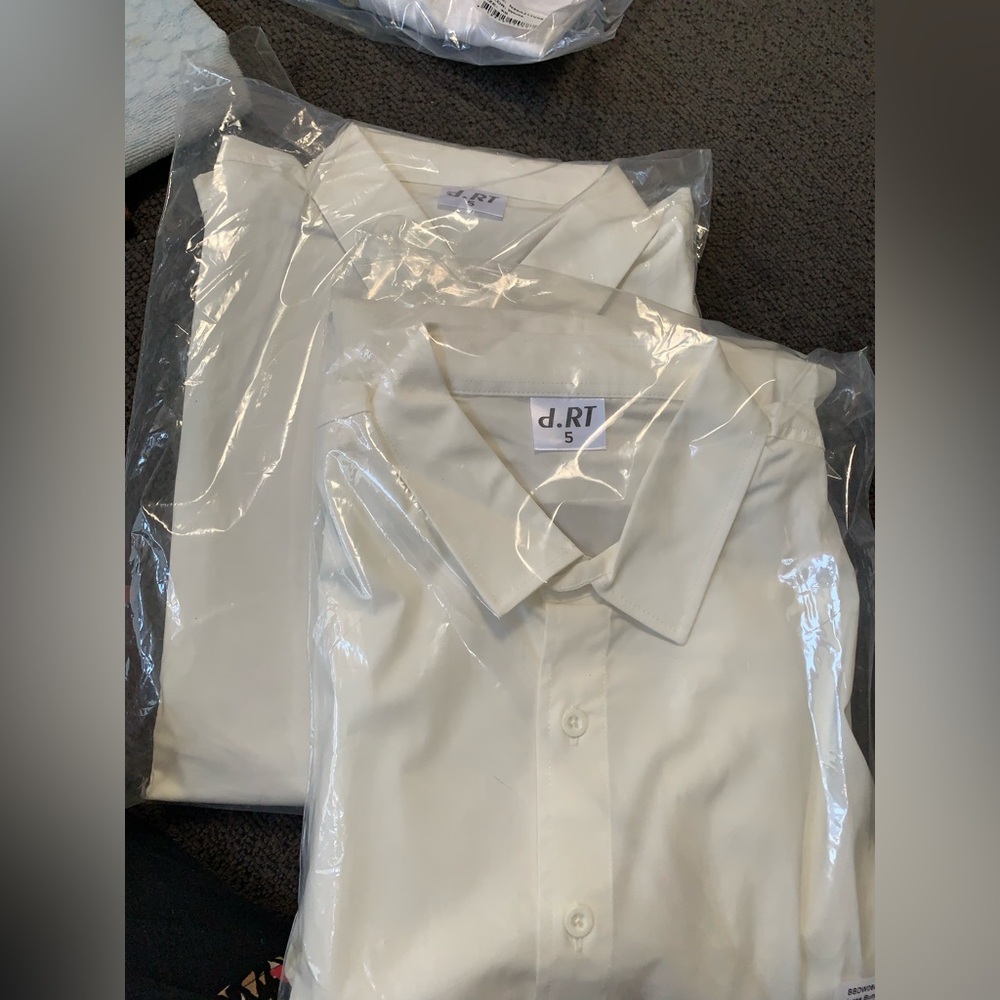 Men’s (BUNDLE OF TWO) White Dress Shirts NWT 🌴 - Picture 10 of 11